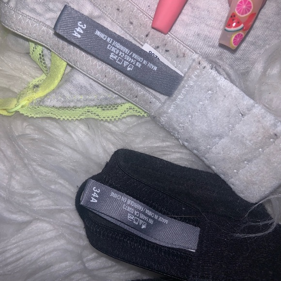 Bundle of 2 aerie bras - Picture 2 of 2